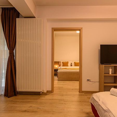 Jad - Luxury Apartments Afi Mall 브라쇼브 외부 사진
