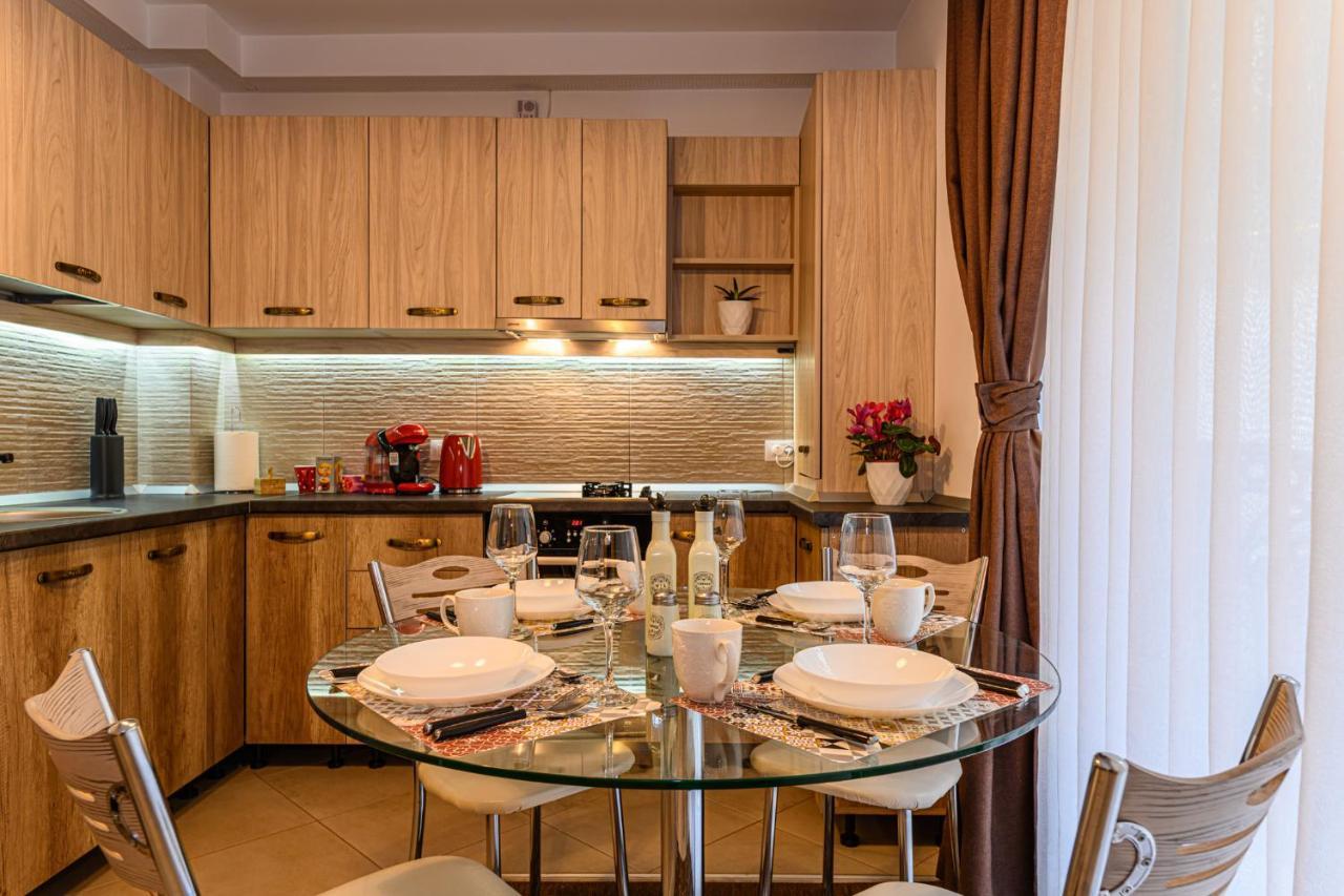 Jad - Luxury Apartments Afi Mall 브라쇼브 외부 사진